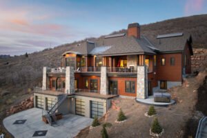 Luxurious house in park city